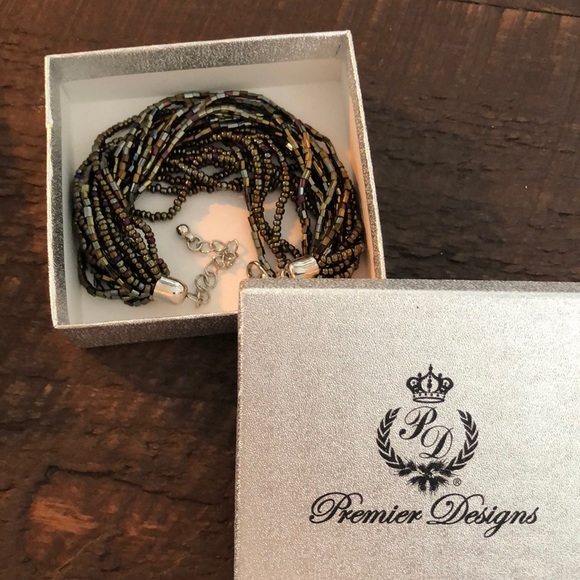 Premier Designs Chocolate Kiss Bracelet - Picture 5 of 5